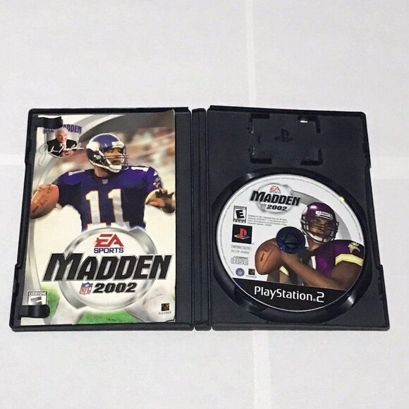 PS2: Madden NFL 2002 (PlayStation 2) - Picture 3 of 3